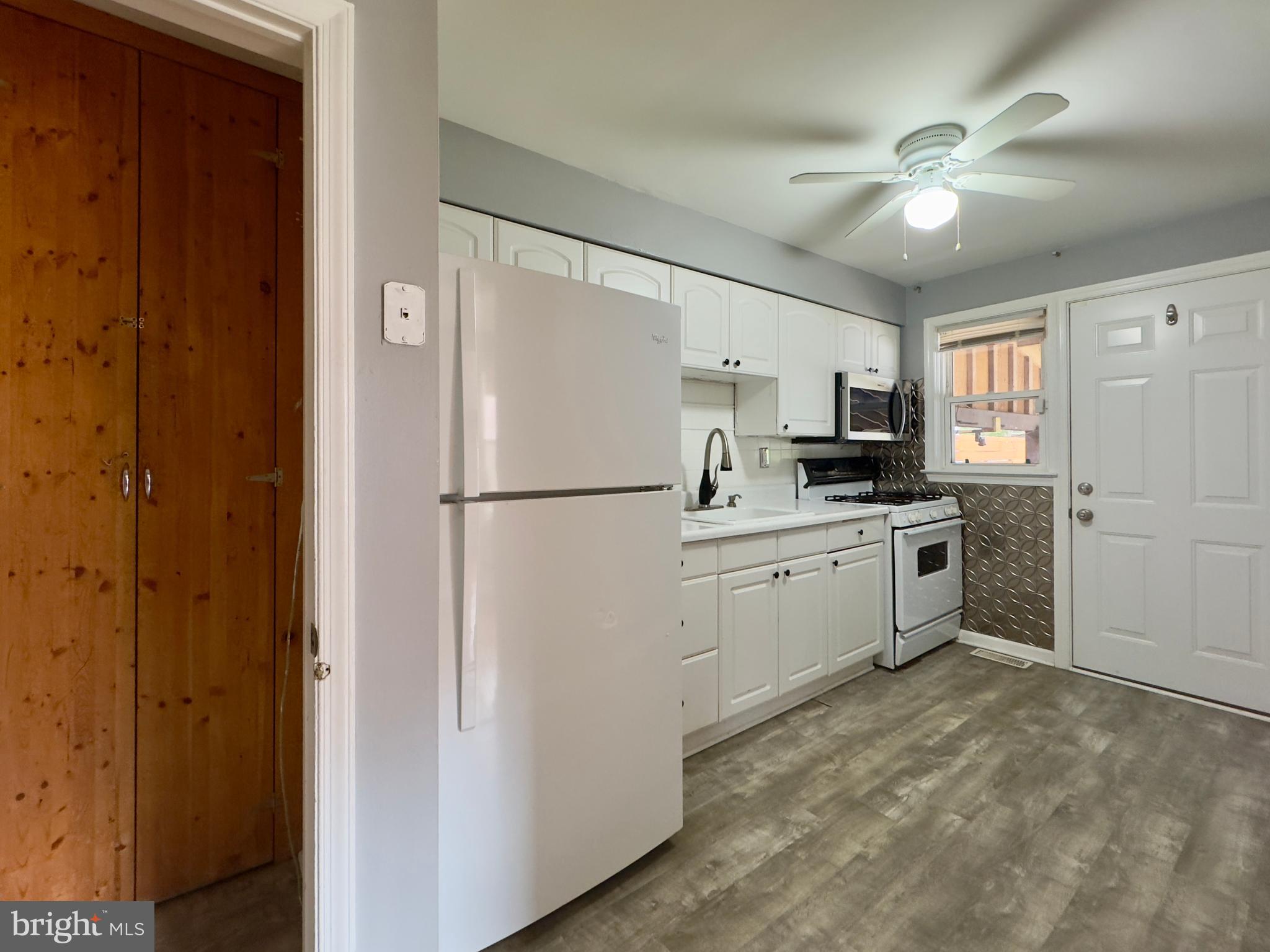 OVERLEA - Residential Lease