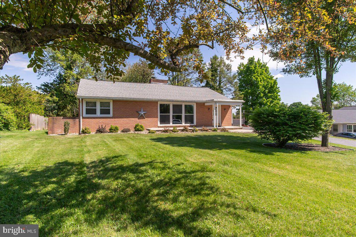 FOUNTAIN HEAD - Residential