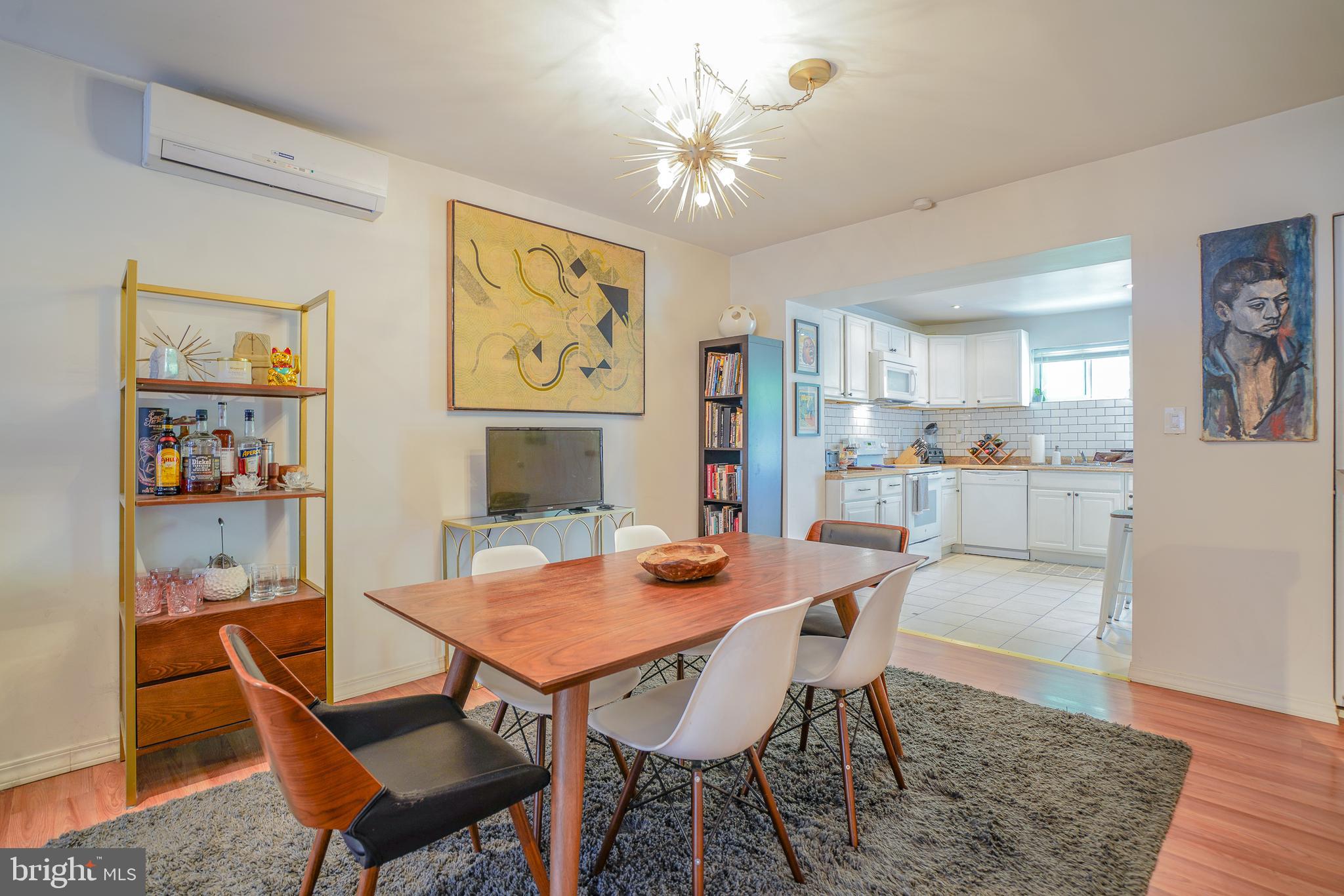 PORT RICHMOND - Residential