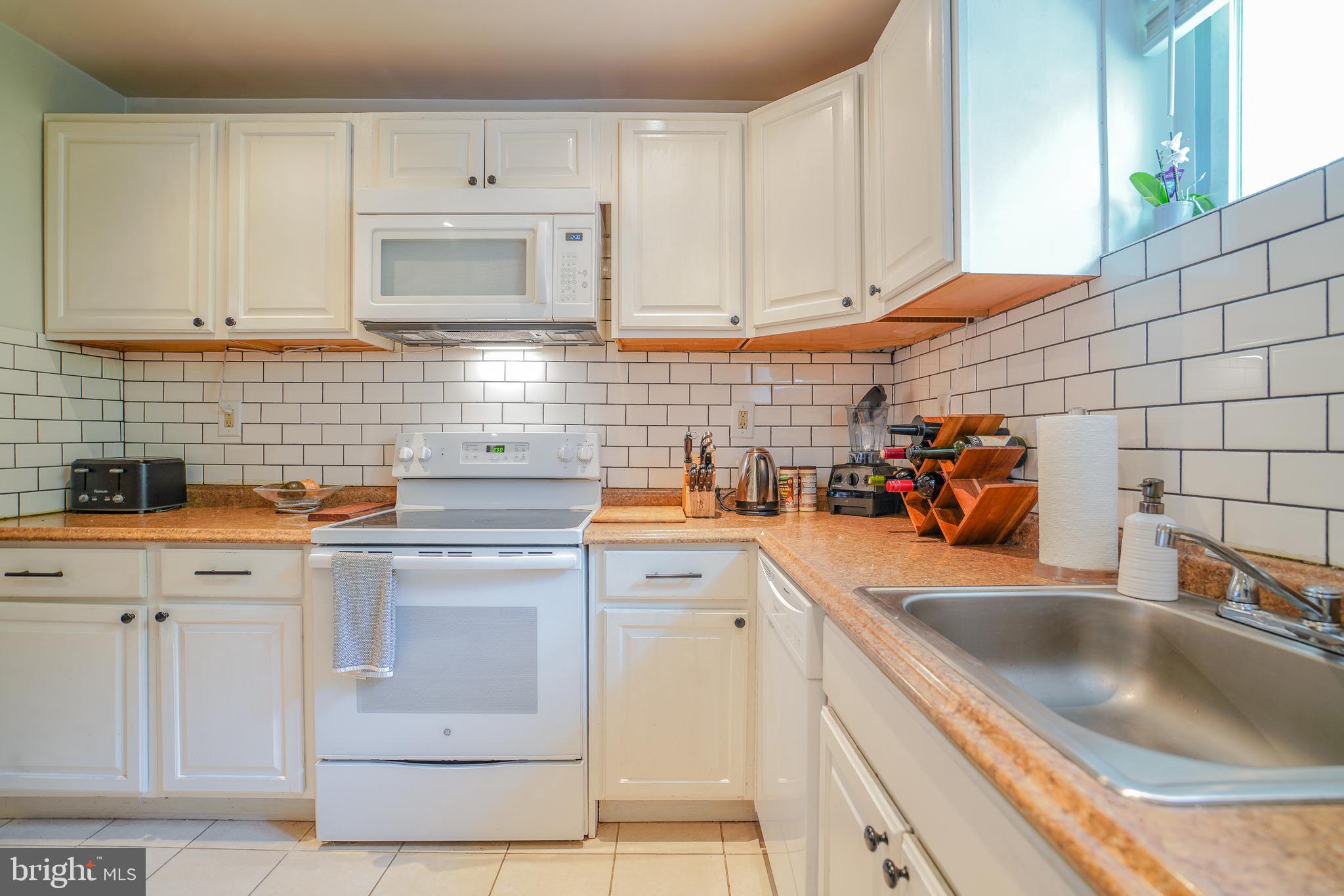 PORT RICHMOND - Residential