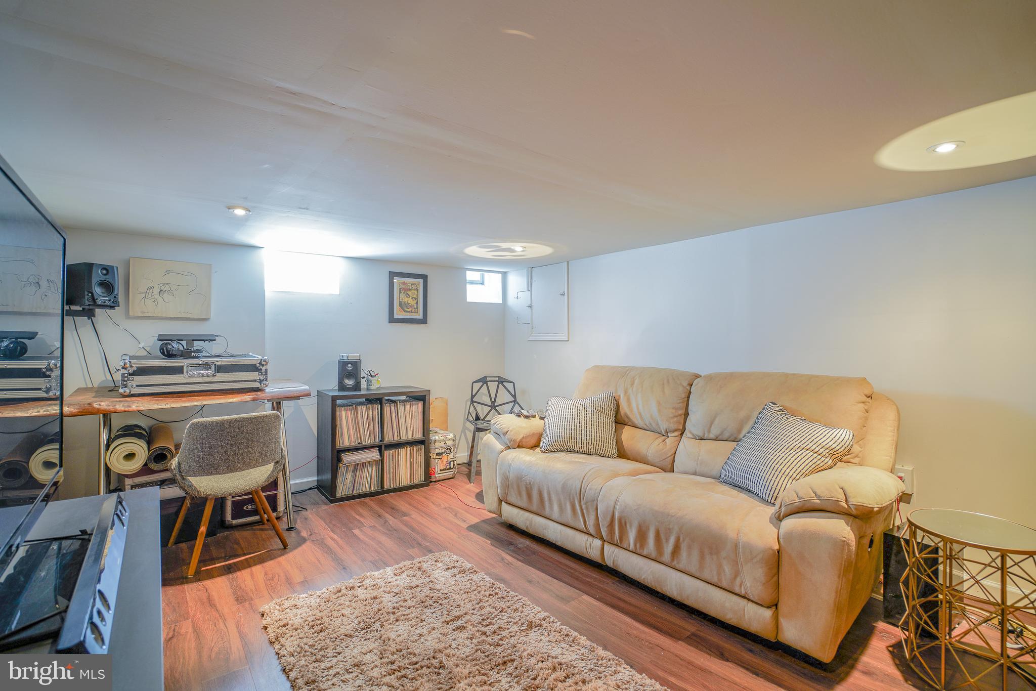 PORT RICHMOND - Residential