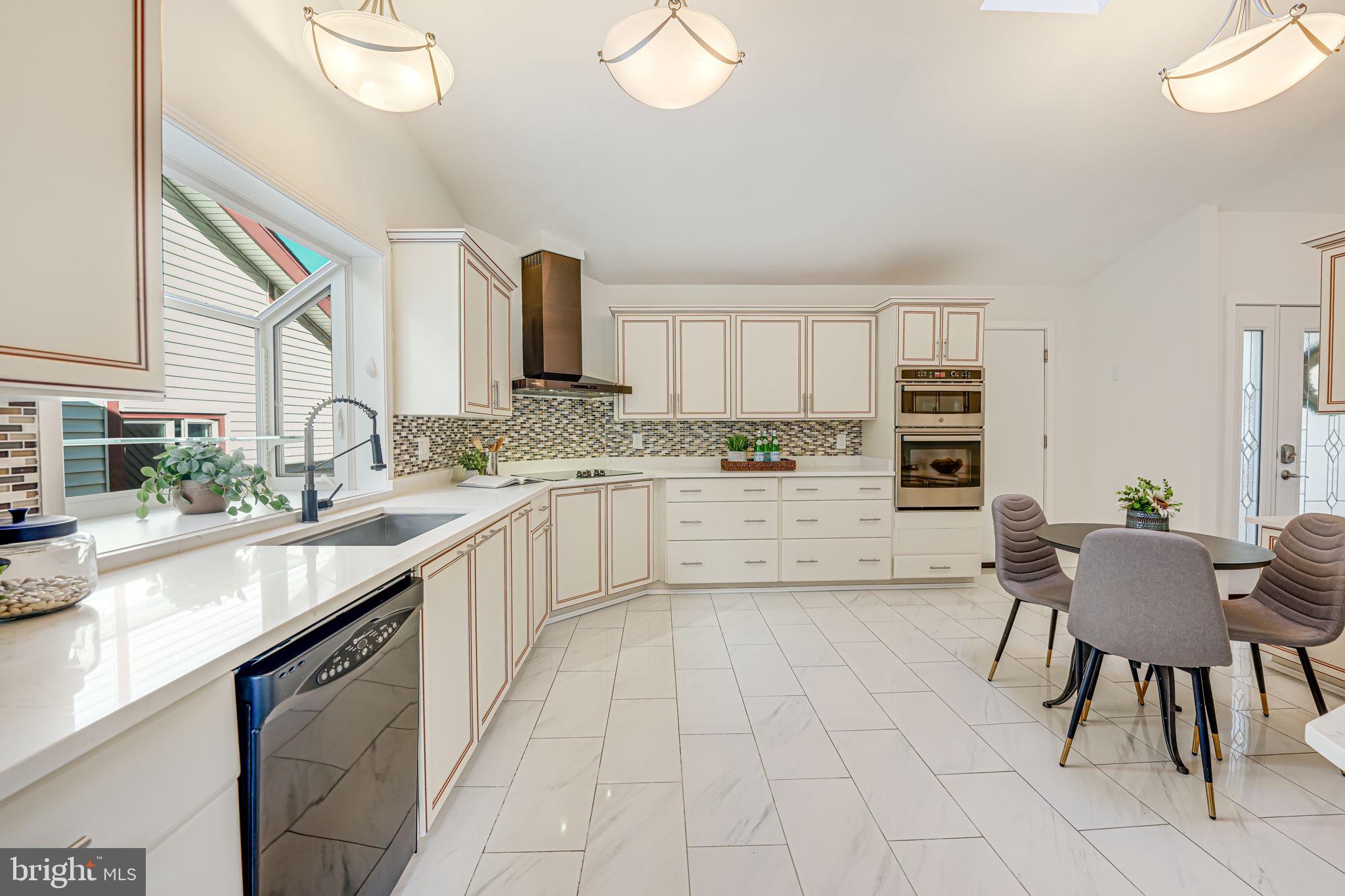 BAILIWICK - Residential