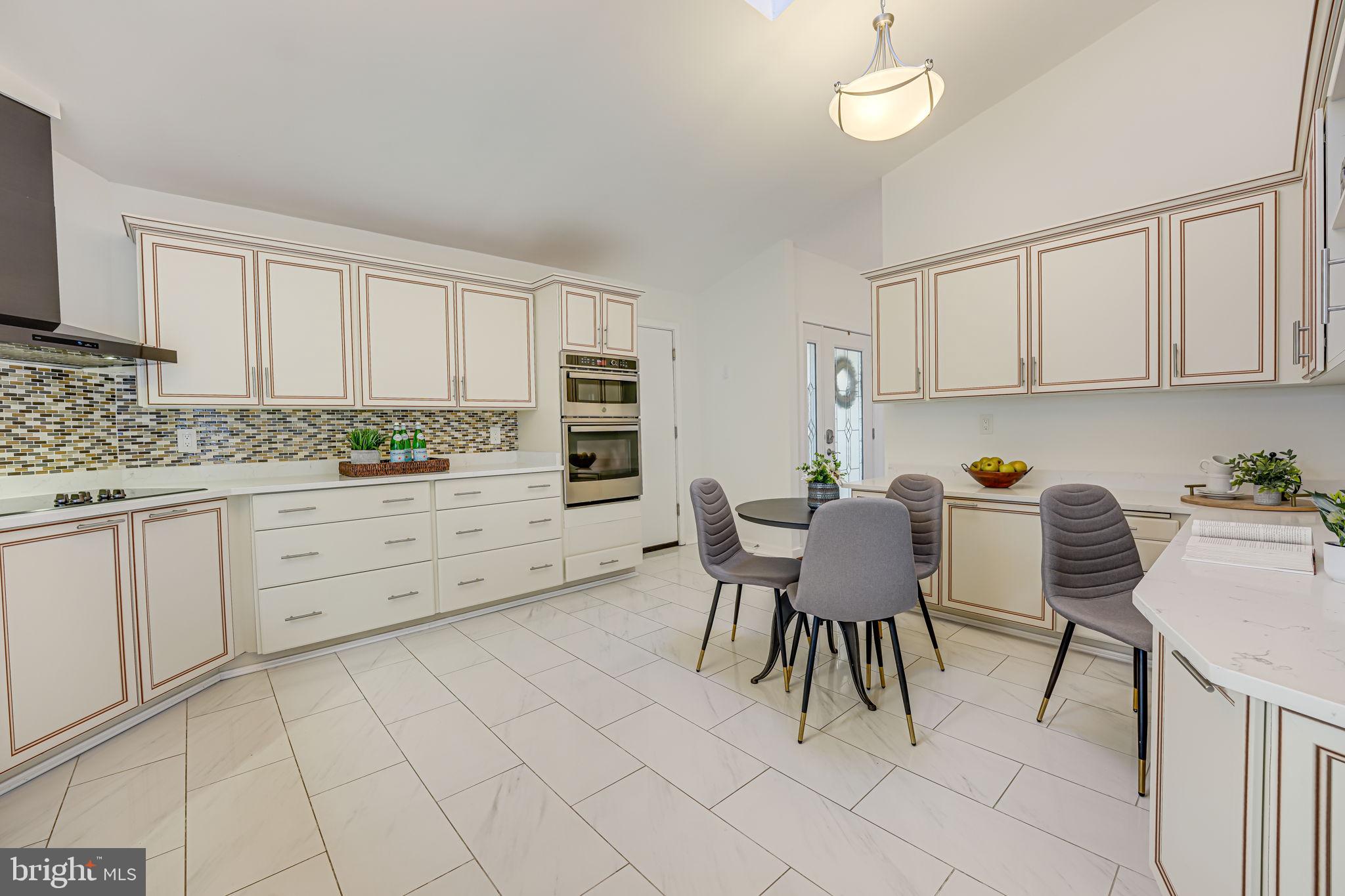 BAILIWICK - Residential