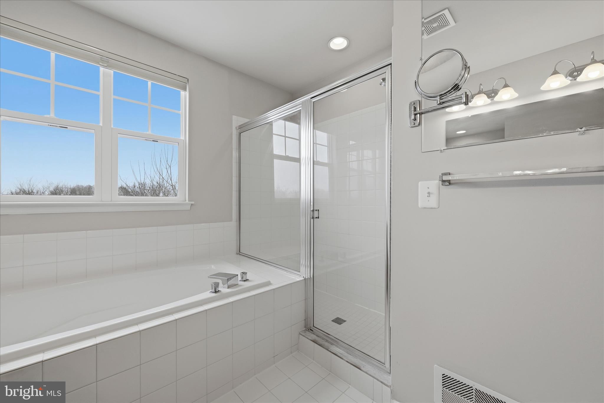 SNOWDEN BRIDGE - Residential