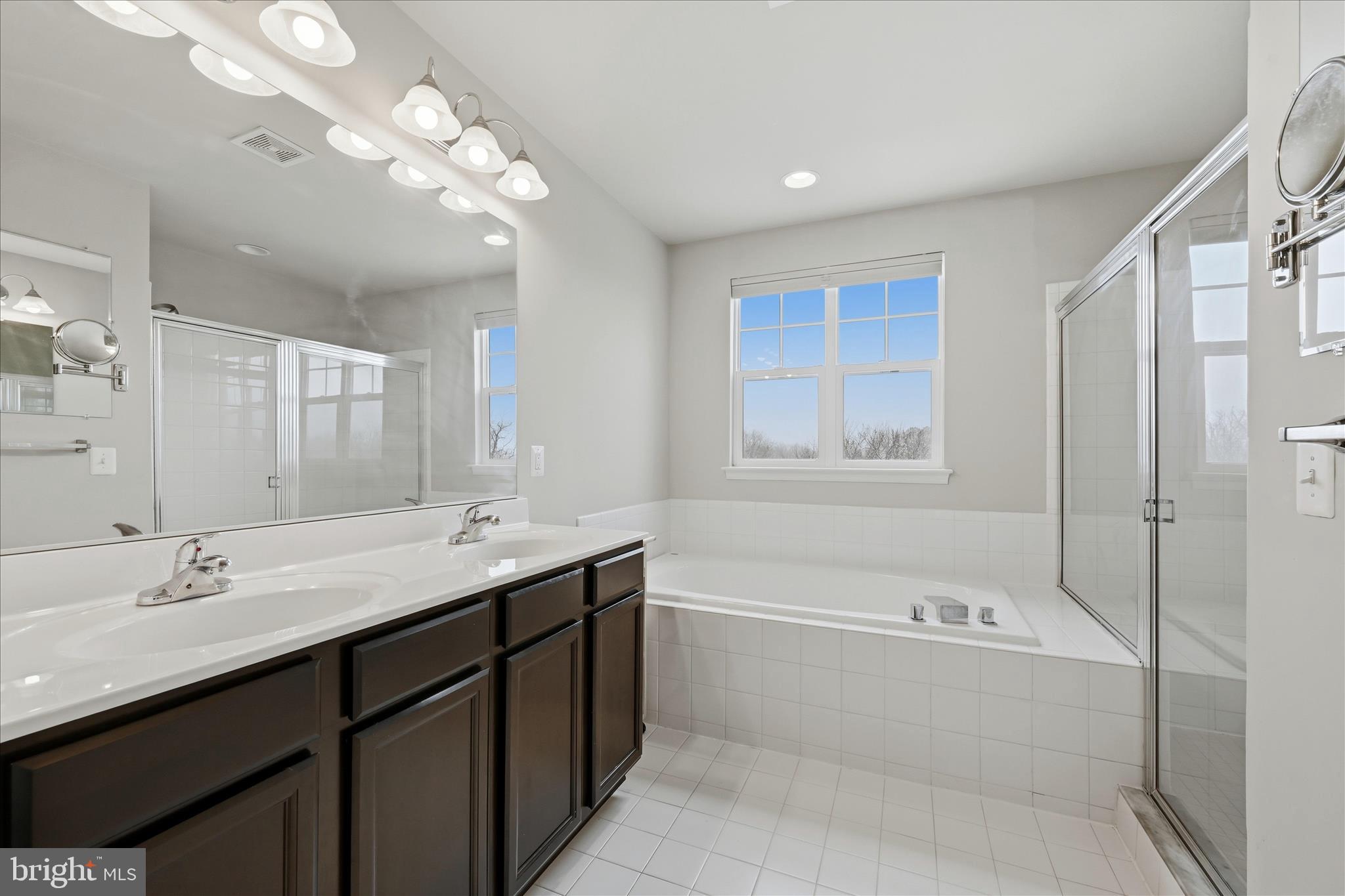 SNOWDEN BRIDGE - Residential