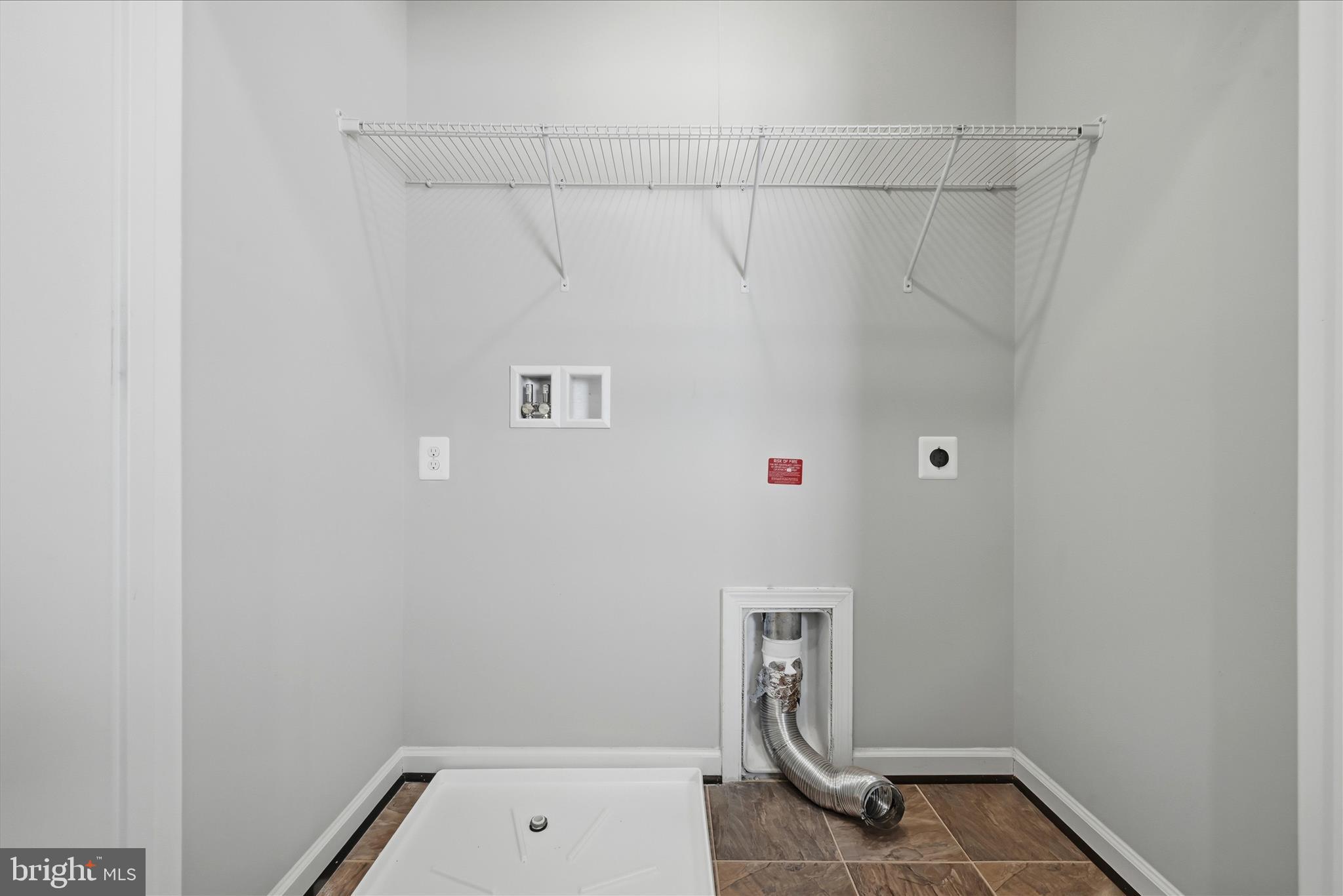 SNOWDEN BRIDGE - Residential