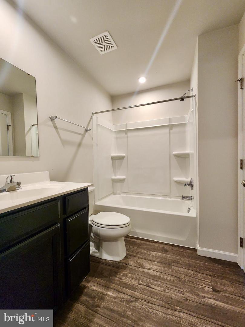 STONECREST - Residential Lease