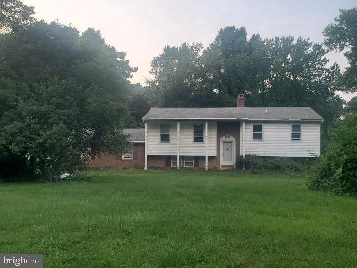Nice acreage and very private area of Rising Sun. Home needs some tender loving care. Being sold as is.
Call agent for more details!