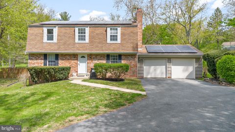 Photo of 7032 Mink Hollow Road, HIGHLAND, MD 20777 (MLS # MDHW2067142)