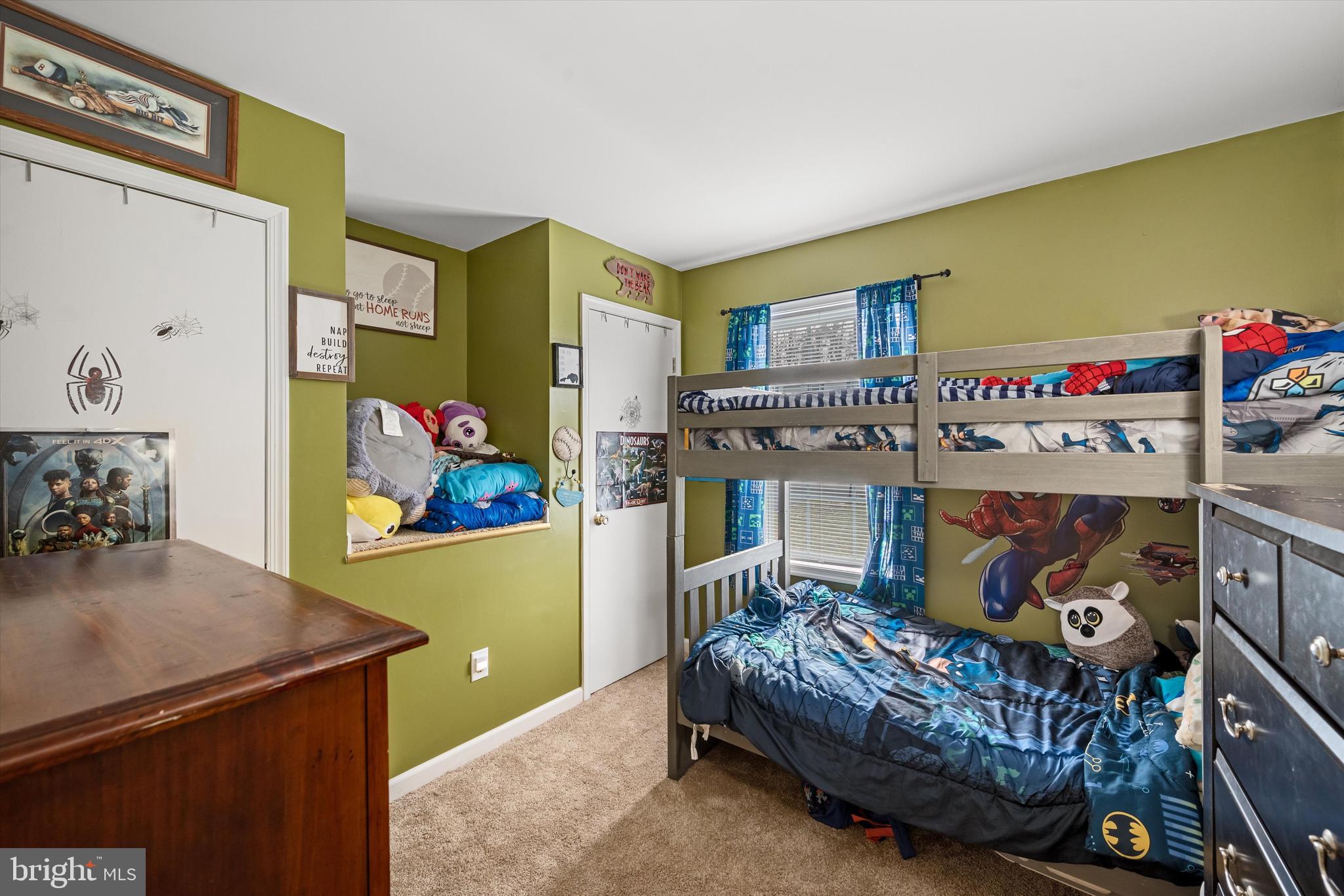 FOREST HEIGHTS - Residential