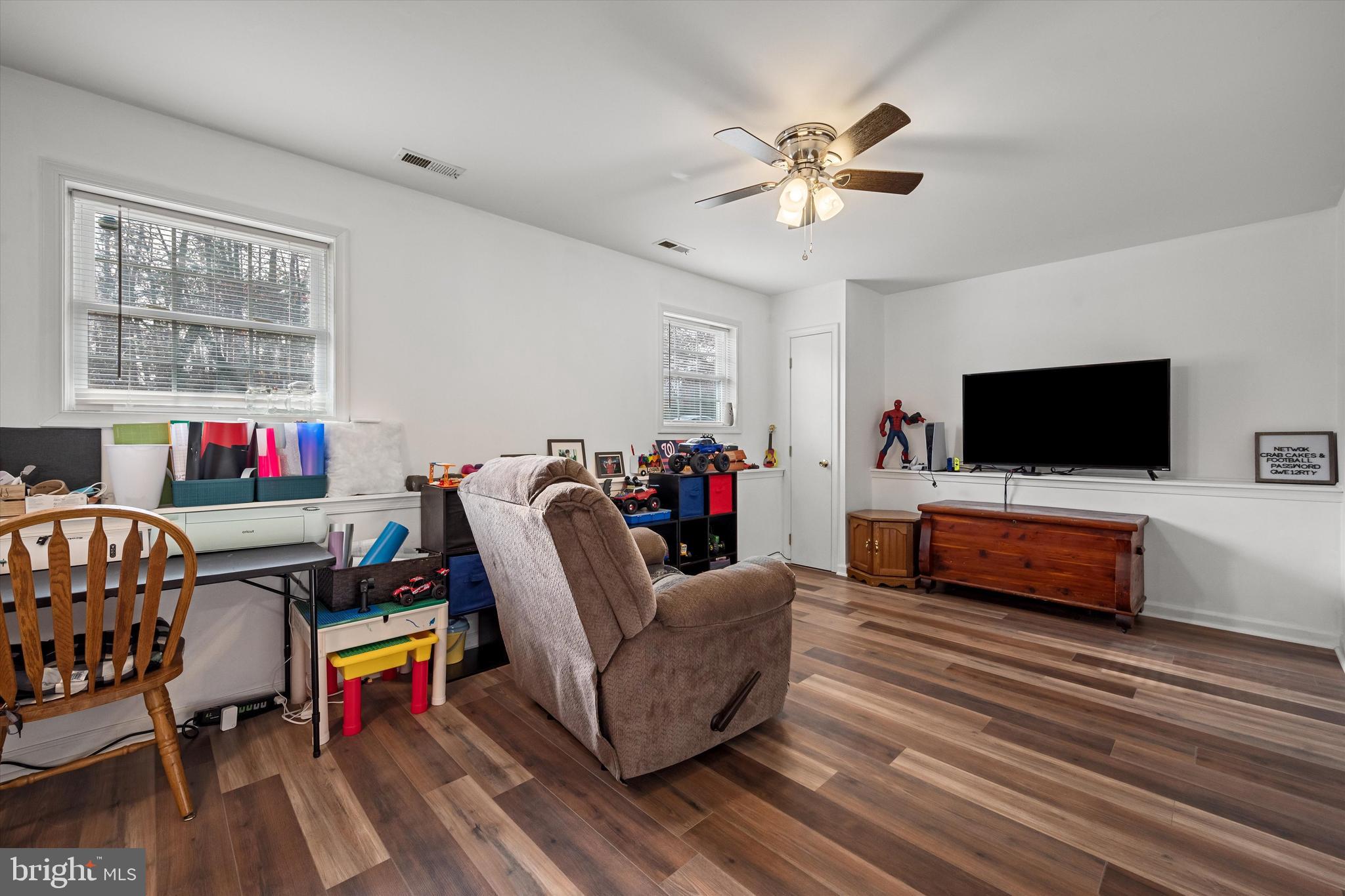 FOREST HEIGHTS - Residential