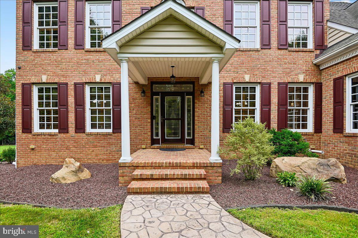 11 WALTERS WAY