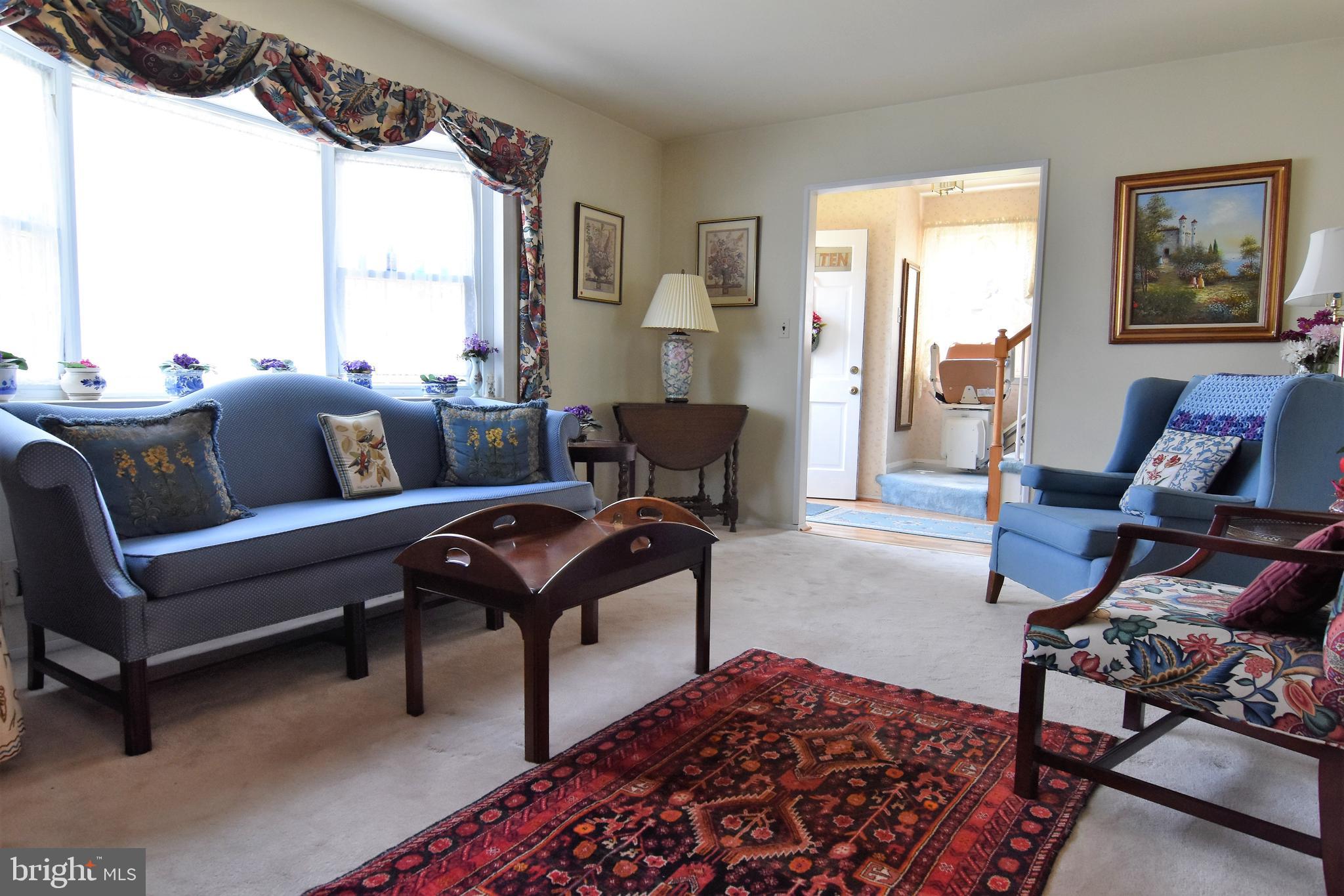 CRESTWOOD - Residential