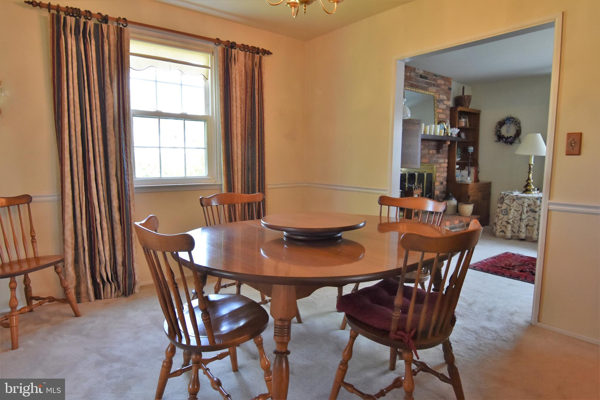 CRESTWOOD - Residential