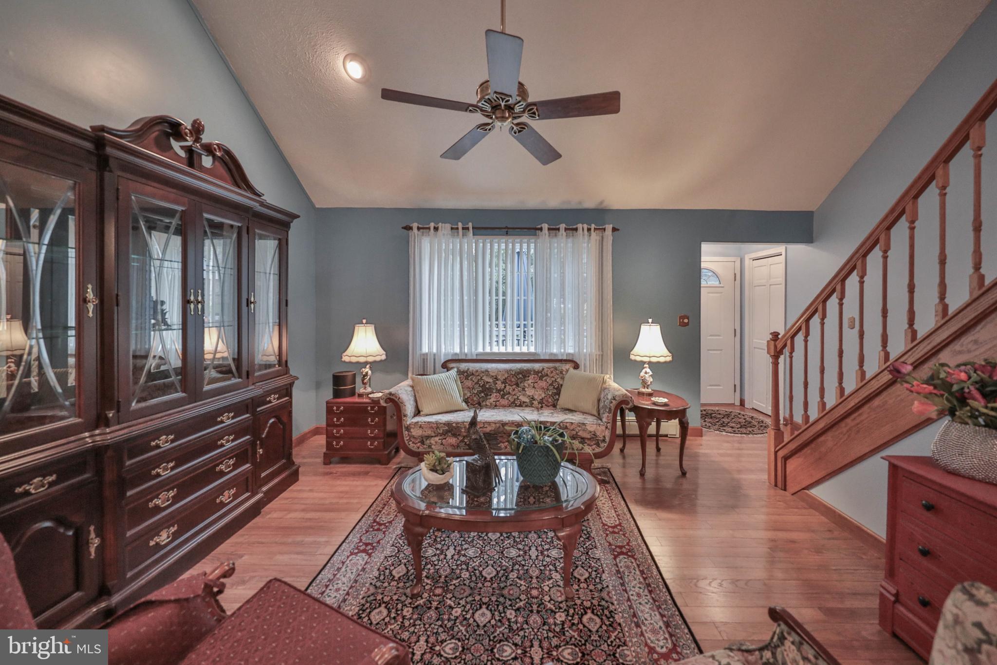 1614 SUGAR LANE