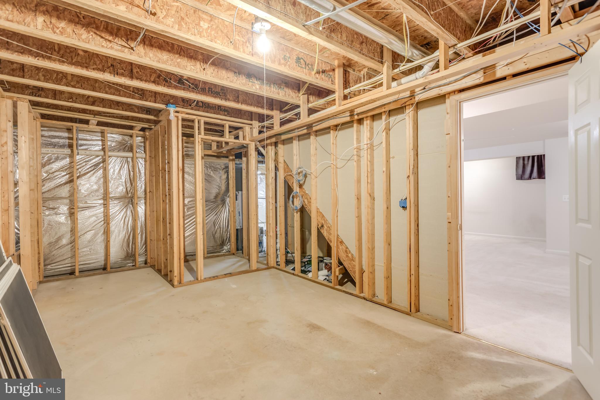 MERRIMANS CHASE - Residential