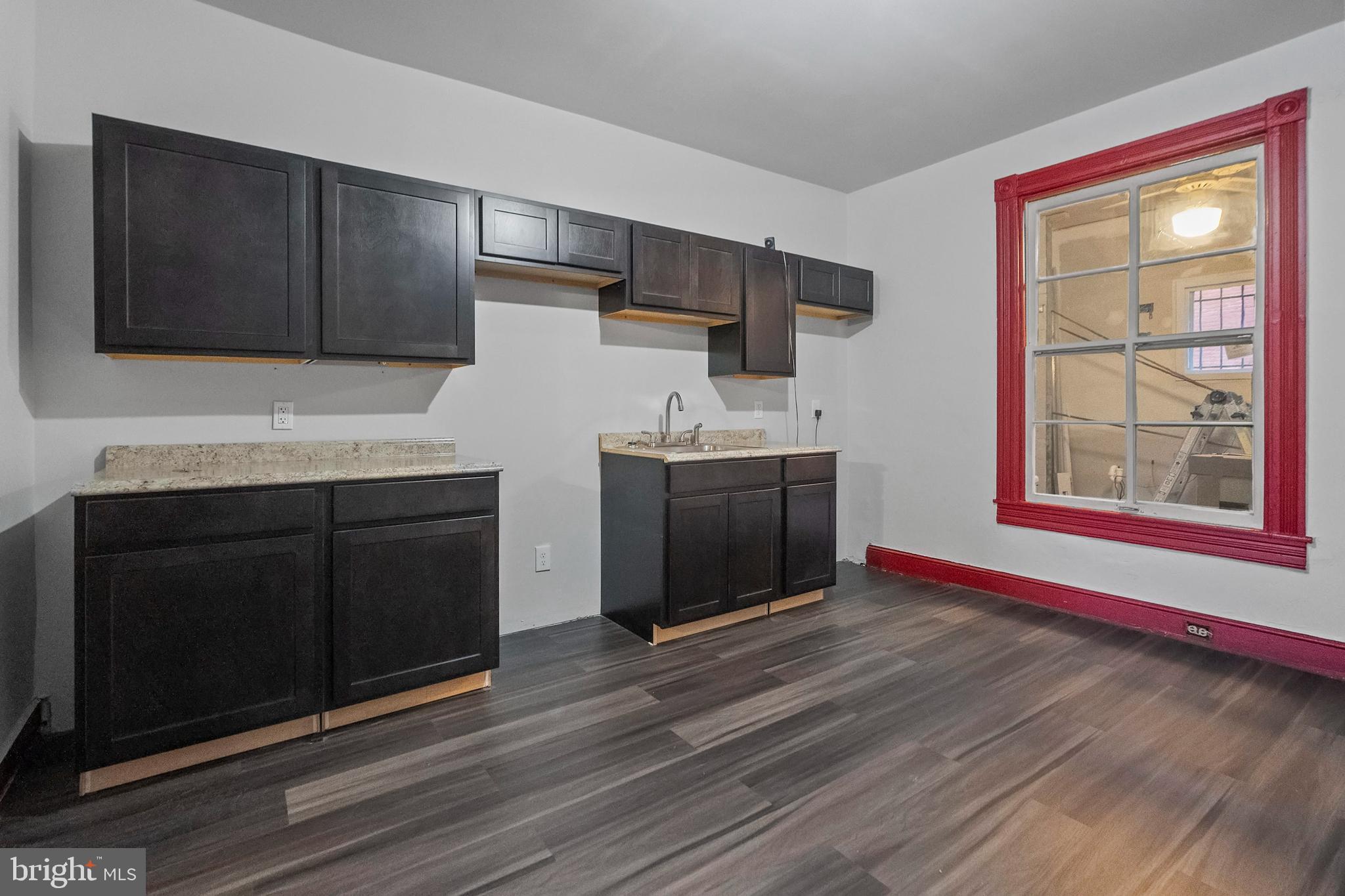 WASHINGTON VILLAGE - Residential