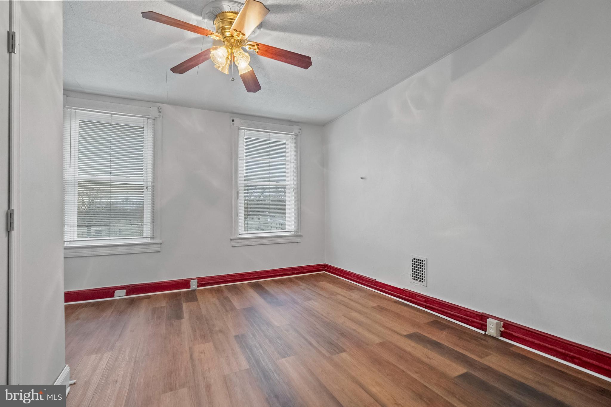 WASHINGTON VILLAGE - Residential