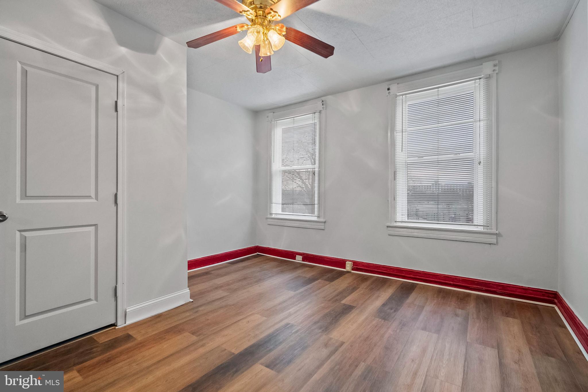 WASHINGTON VILLAGE - Residential