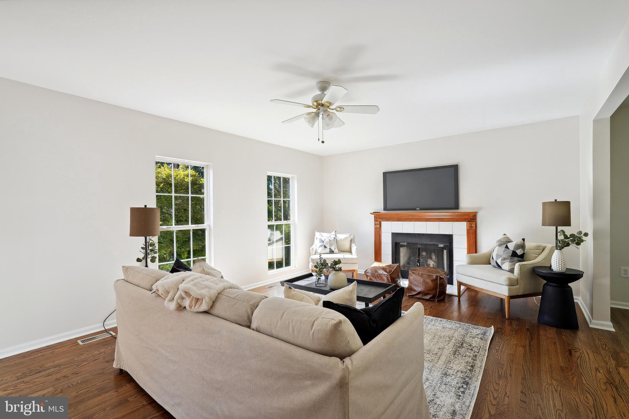 GLENMONT HILLS - Residential