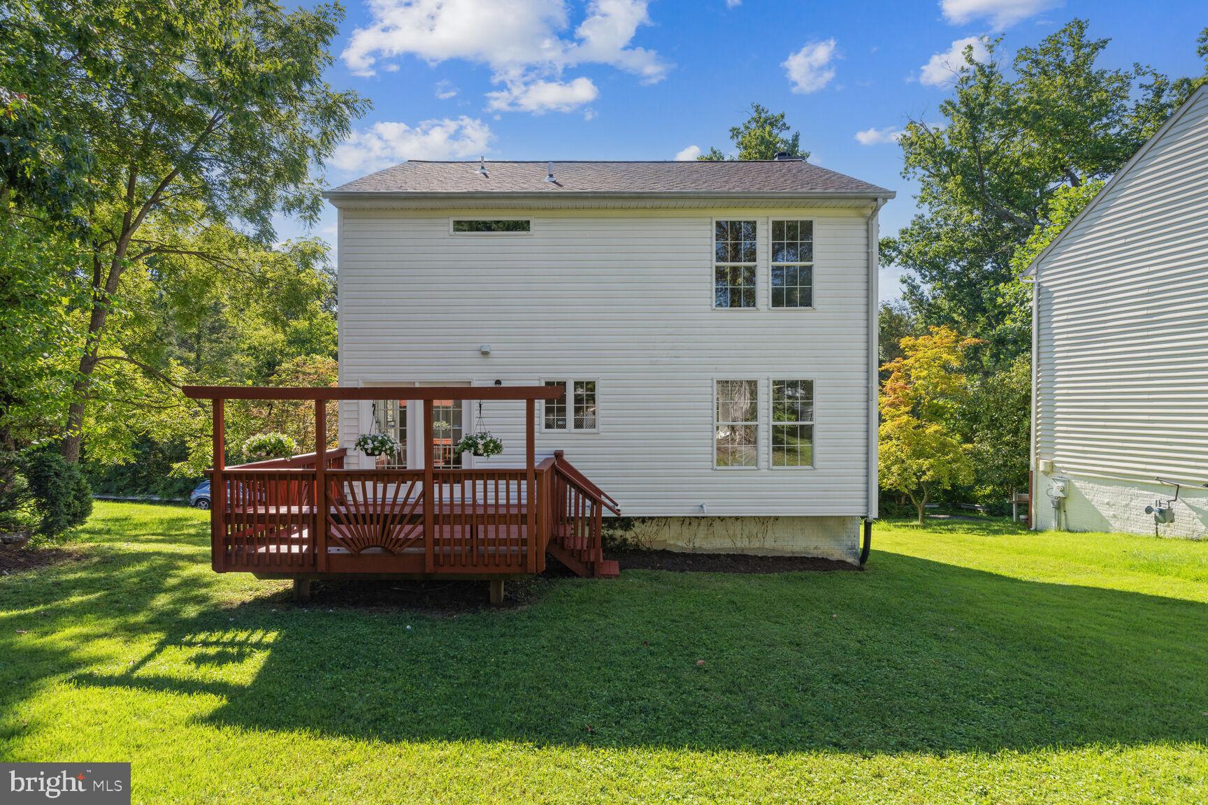 GLENMONT HILLS - Residential