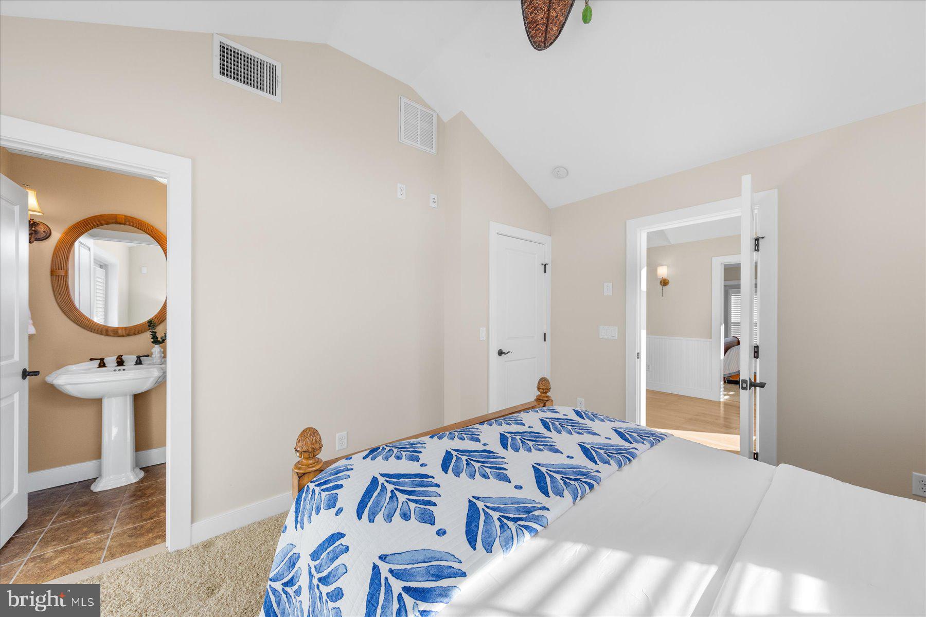 SOUTH BETHANY HARBOR - Residential