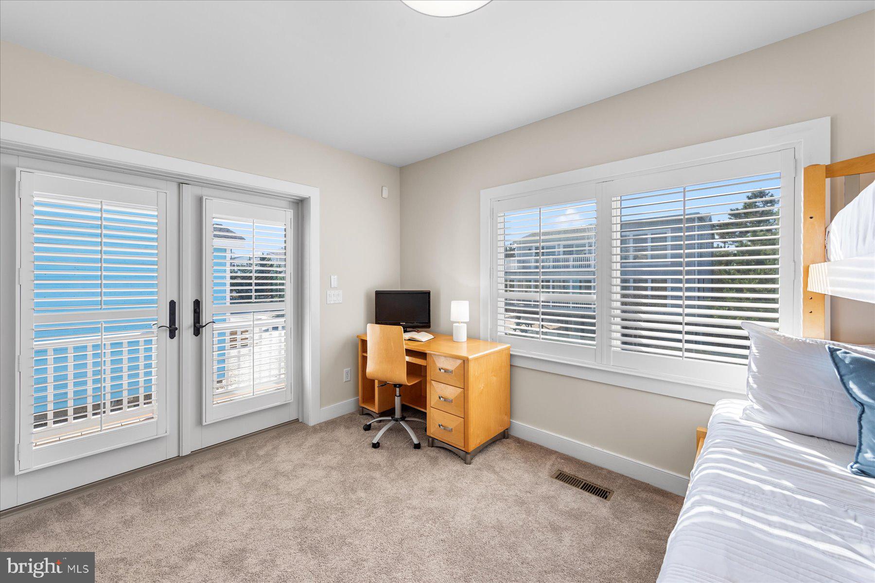 SOUTH BETHANY HARBOR - Residential