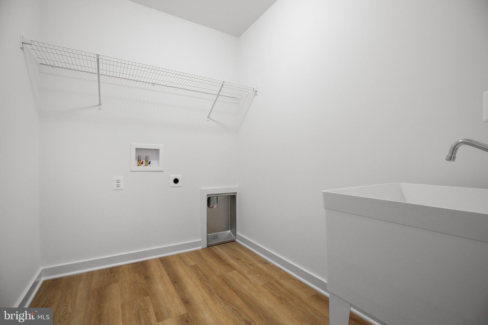 THORBURN ESTATES - Residential