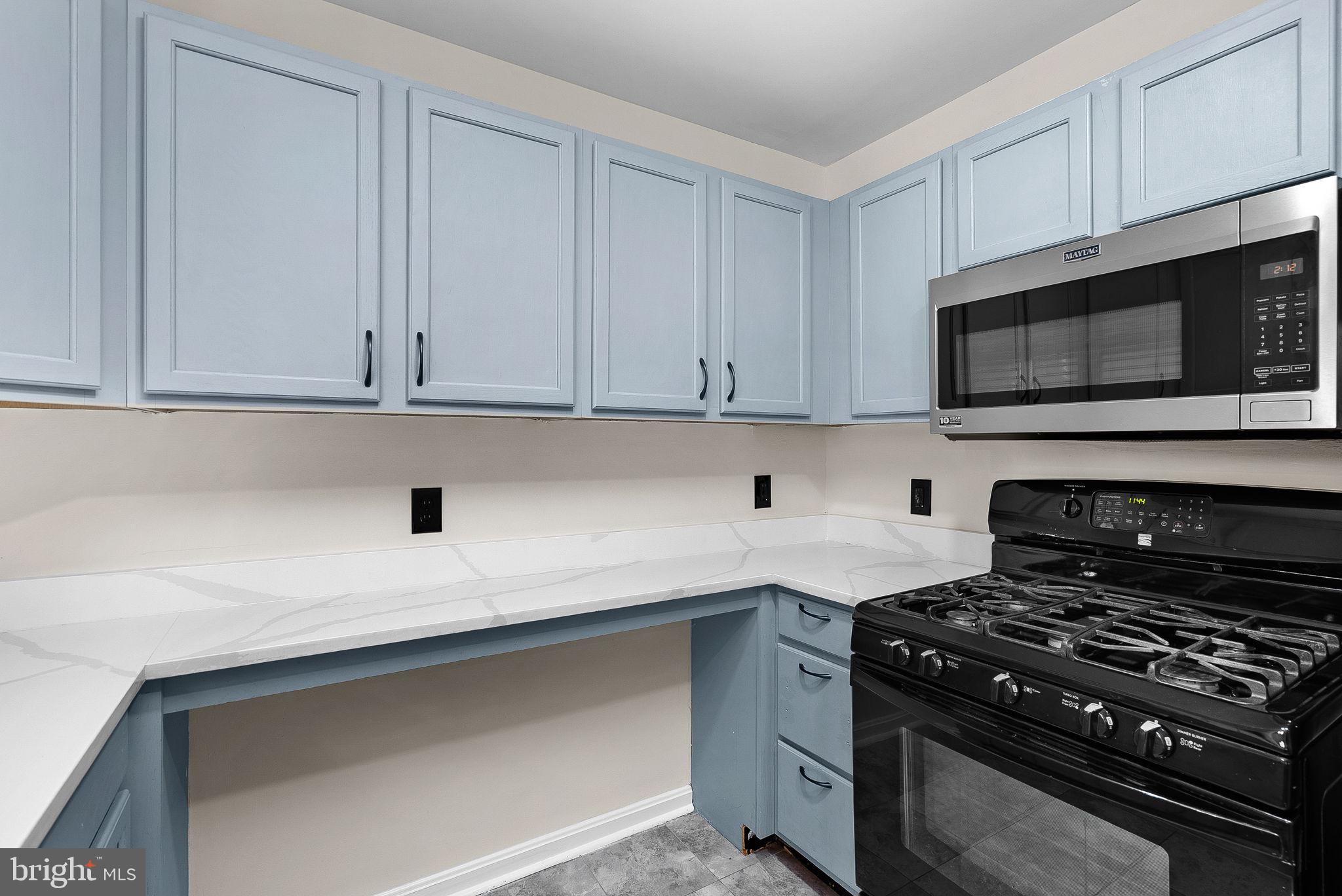 LEESBURG GATEWAY II - Residential Lease