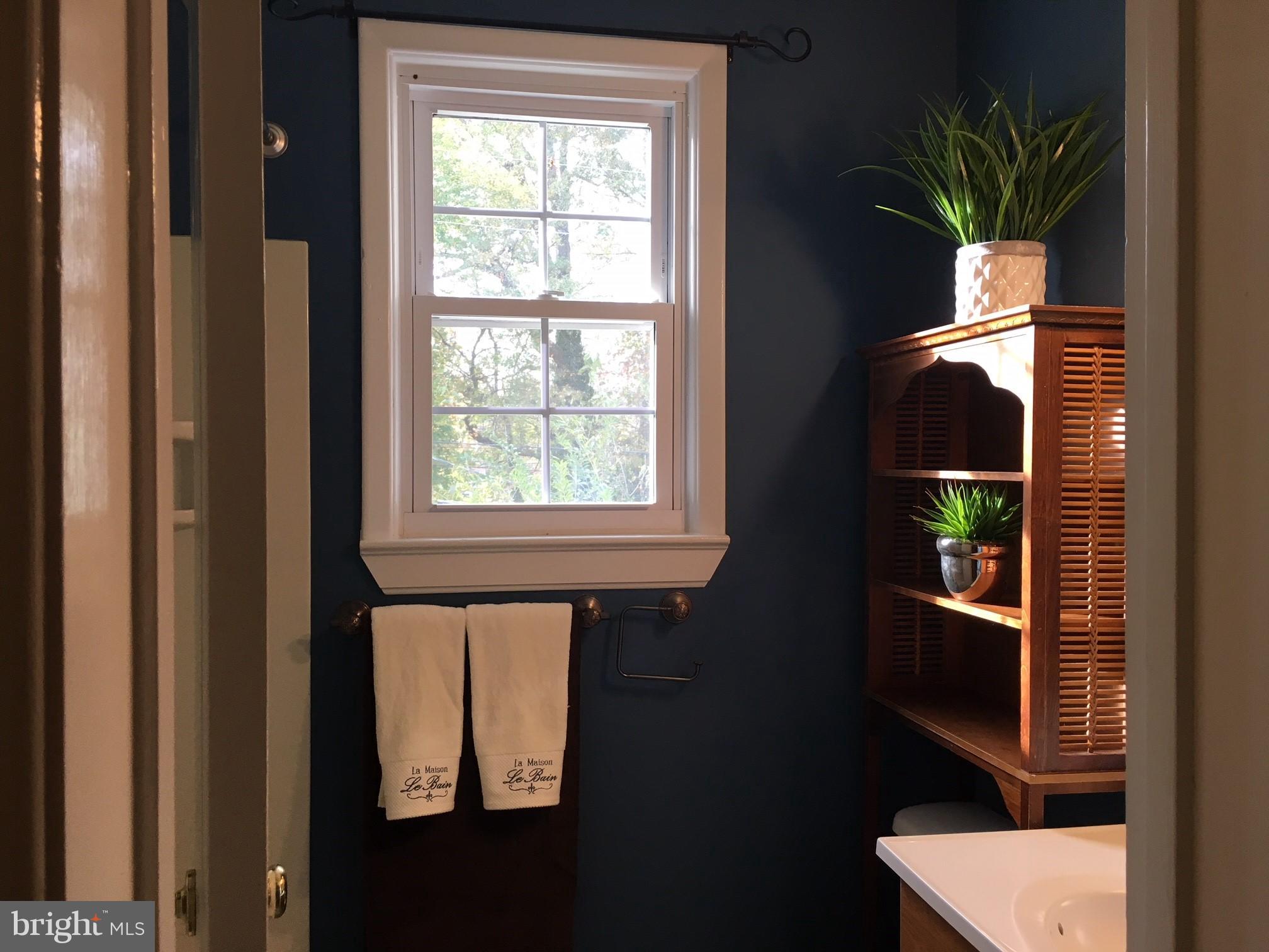 INDIAN VILLAGE IND HEAD - Residential Lease