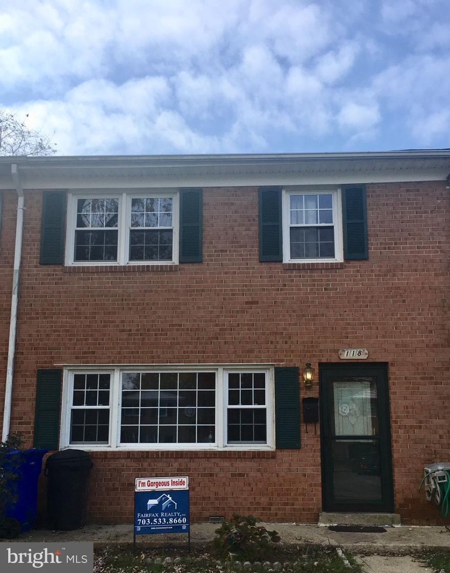 Beautiful two level townhouse : 3 beds and 1, 1/2 bath awaits for you to make it your home!!! This house features a nice modern kitchen with large cabinets, bar and open space to dinning room. Beautiful hardwood floors throughout the main level and bedrooms. Laundry in the upper level, nice large lot for entertainment , large storage in the back of the house and 2 assigned parking space.