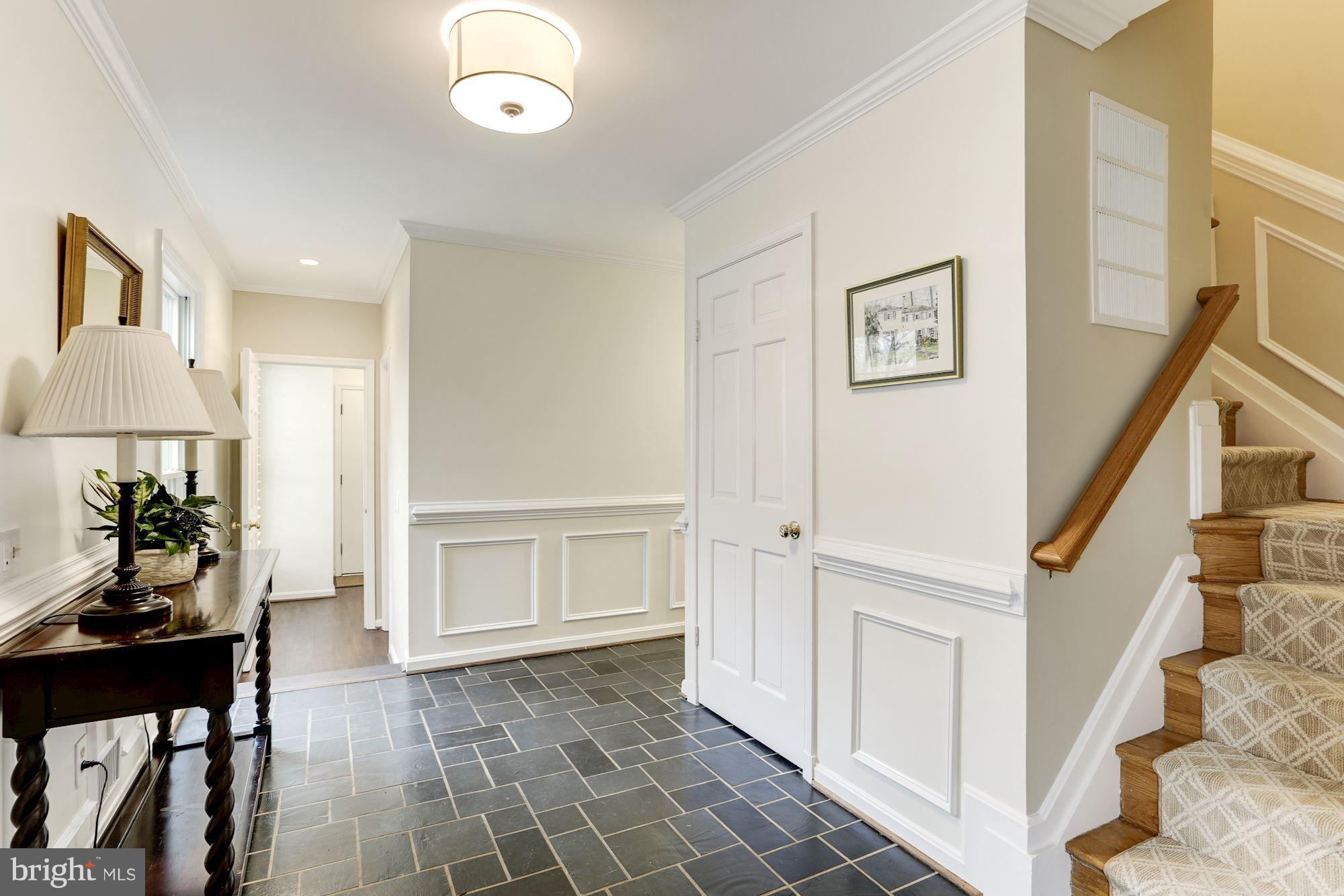 SEMINARY RIDGE - Residential