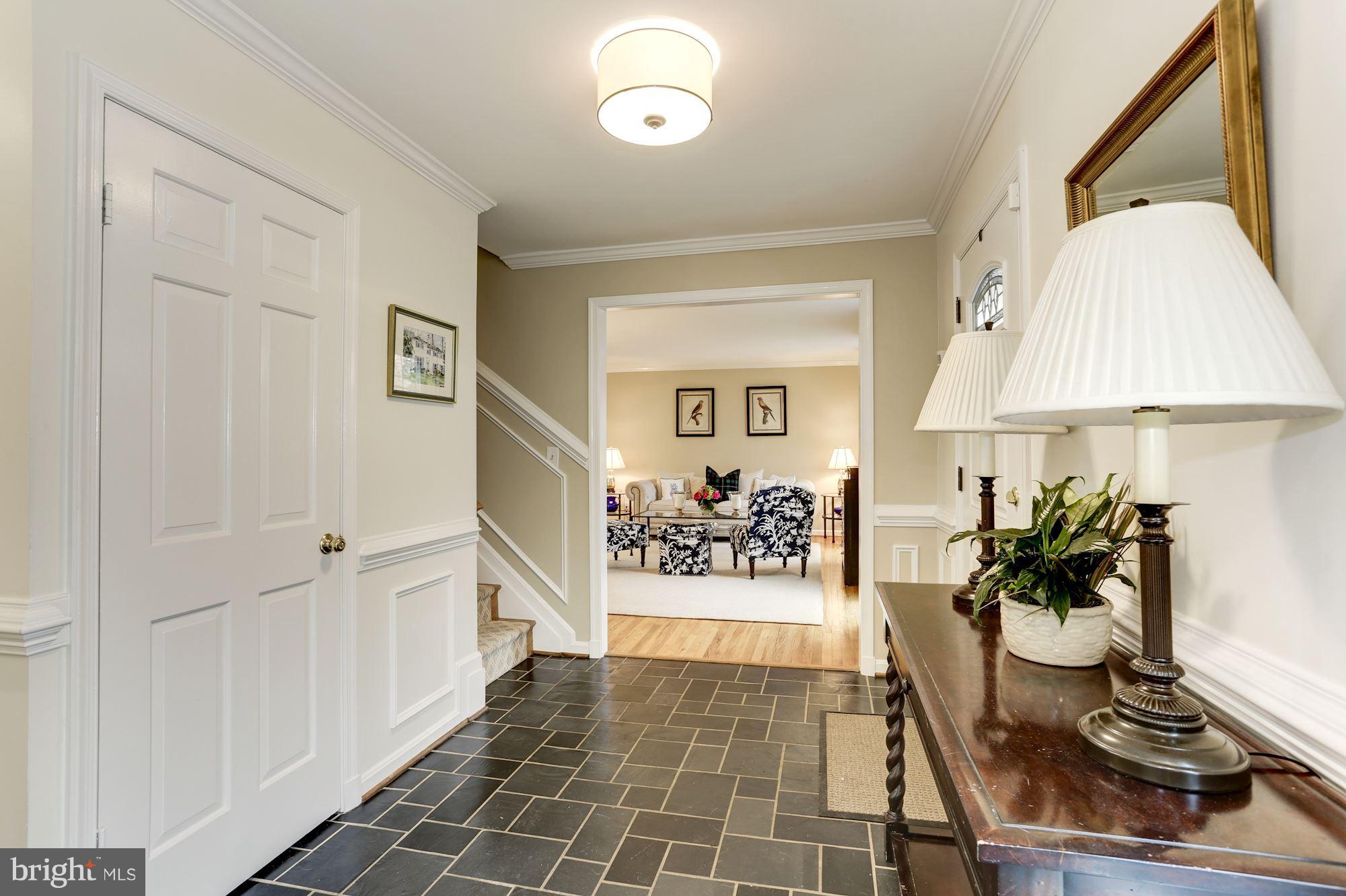 SEMINARY RIDGE - Residential