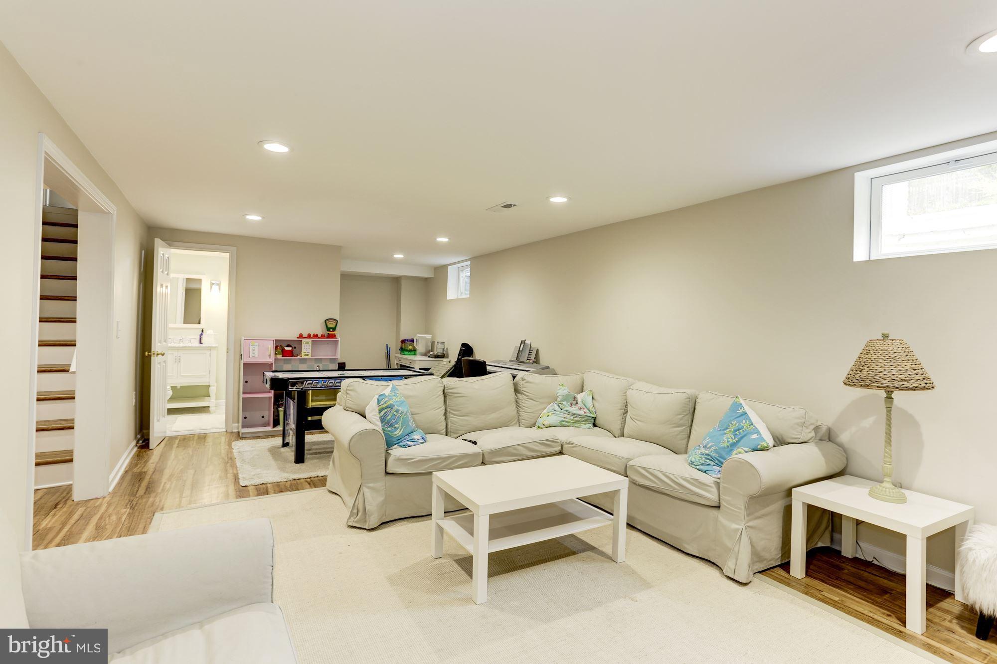 SEMINARY RIDGE - Residential