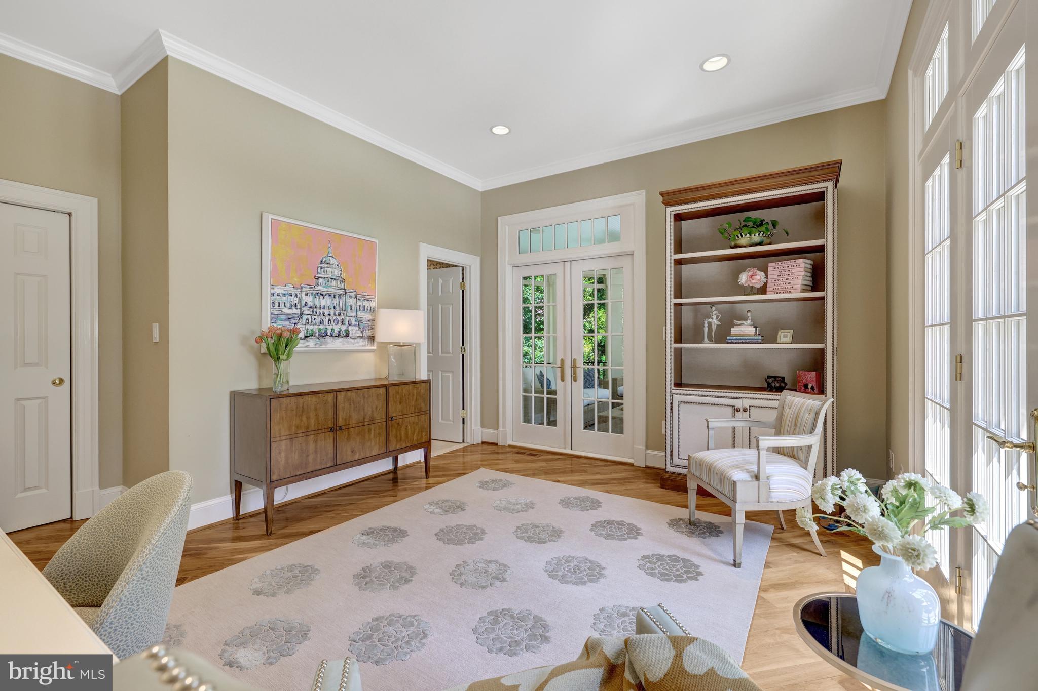 THE RESERVE - Residential