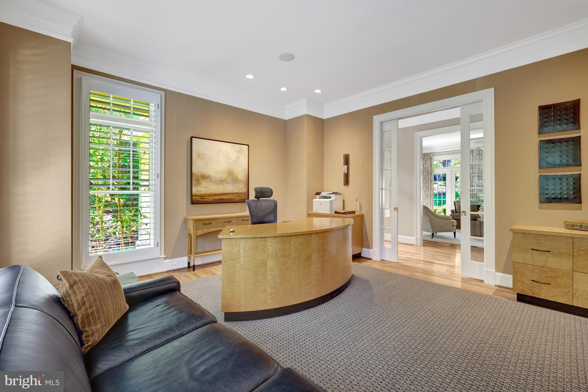 THE RESERVE - Residential