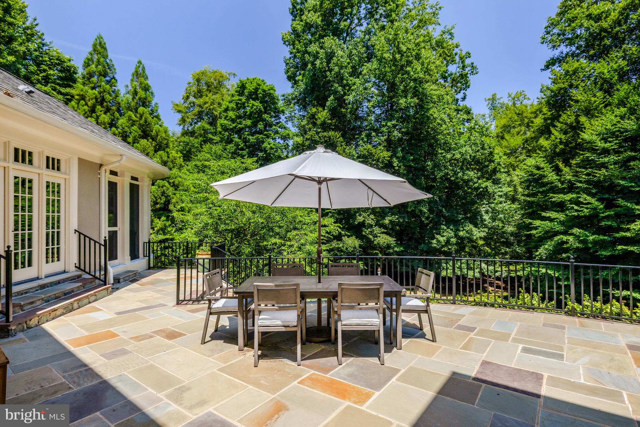 THE RESERVE - Residential