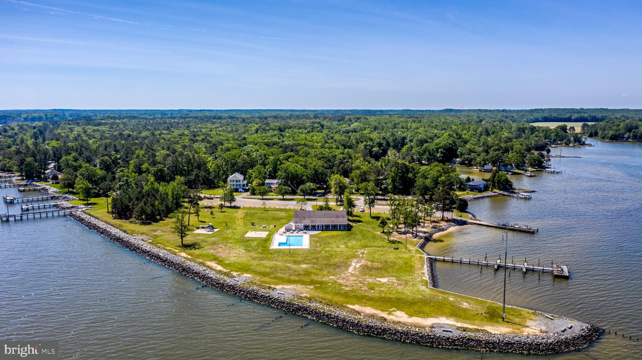 BAY QUARTER SHORES - Land