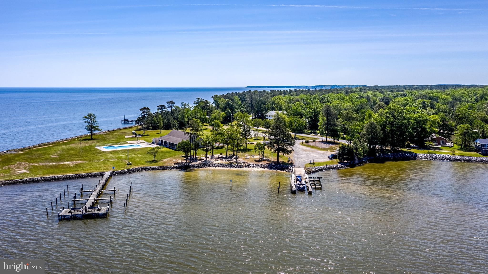 BAY QUARTER SHORES - Land