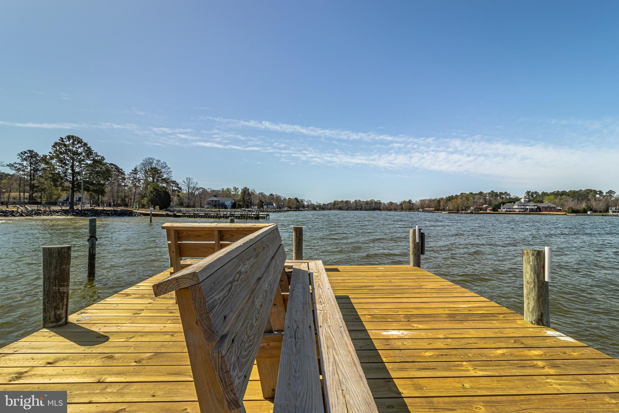 BAY QUARTER SHORES - Land