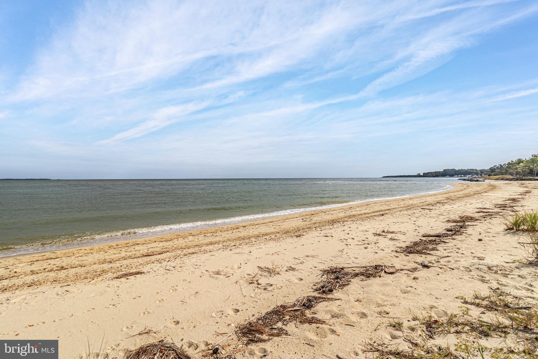 BAY QUARTER SHORES - Land