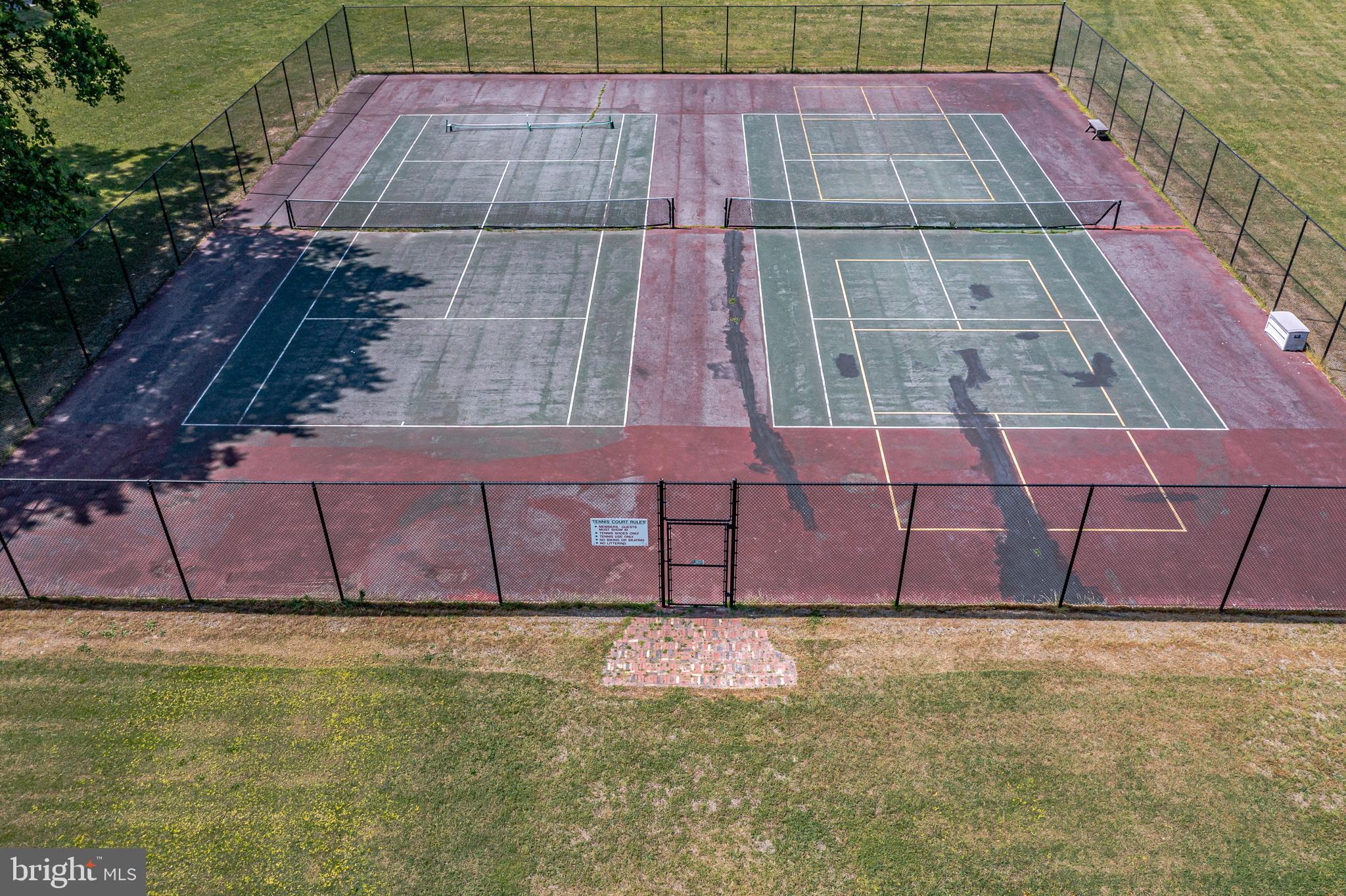 BAY QUARTER SHORES - Land