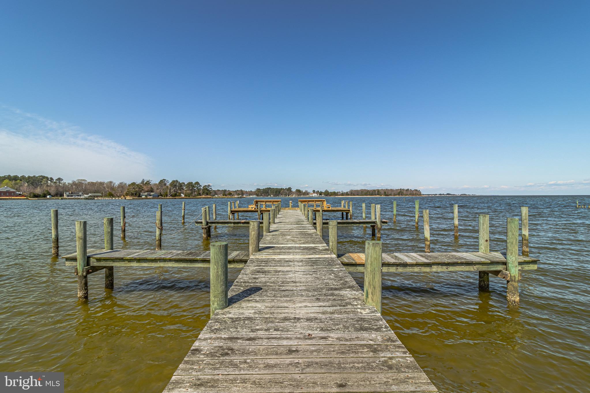 BAY QUARTER SHORES - Land