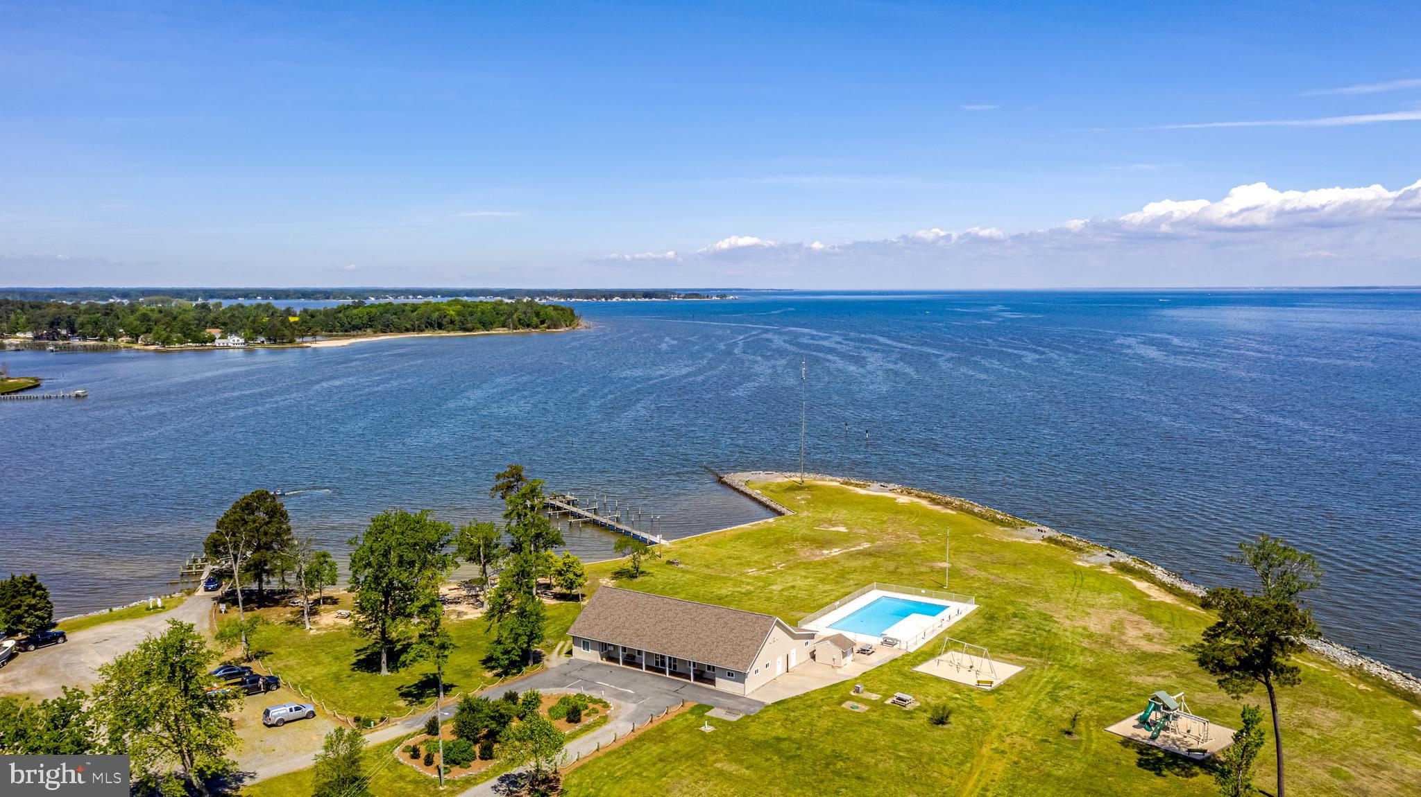 BAY QUARTER SHORES - Land