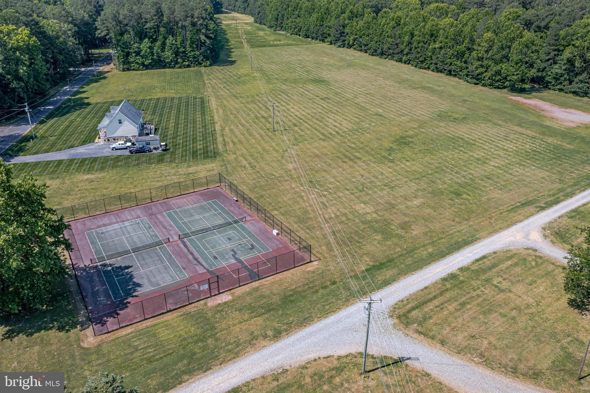 BAY QUARTER SHORES - Land