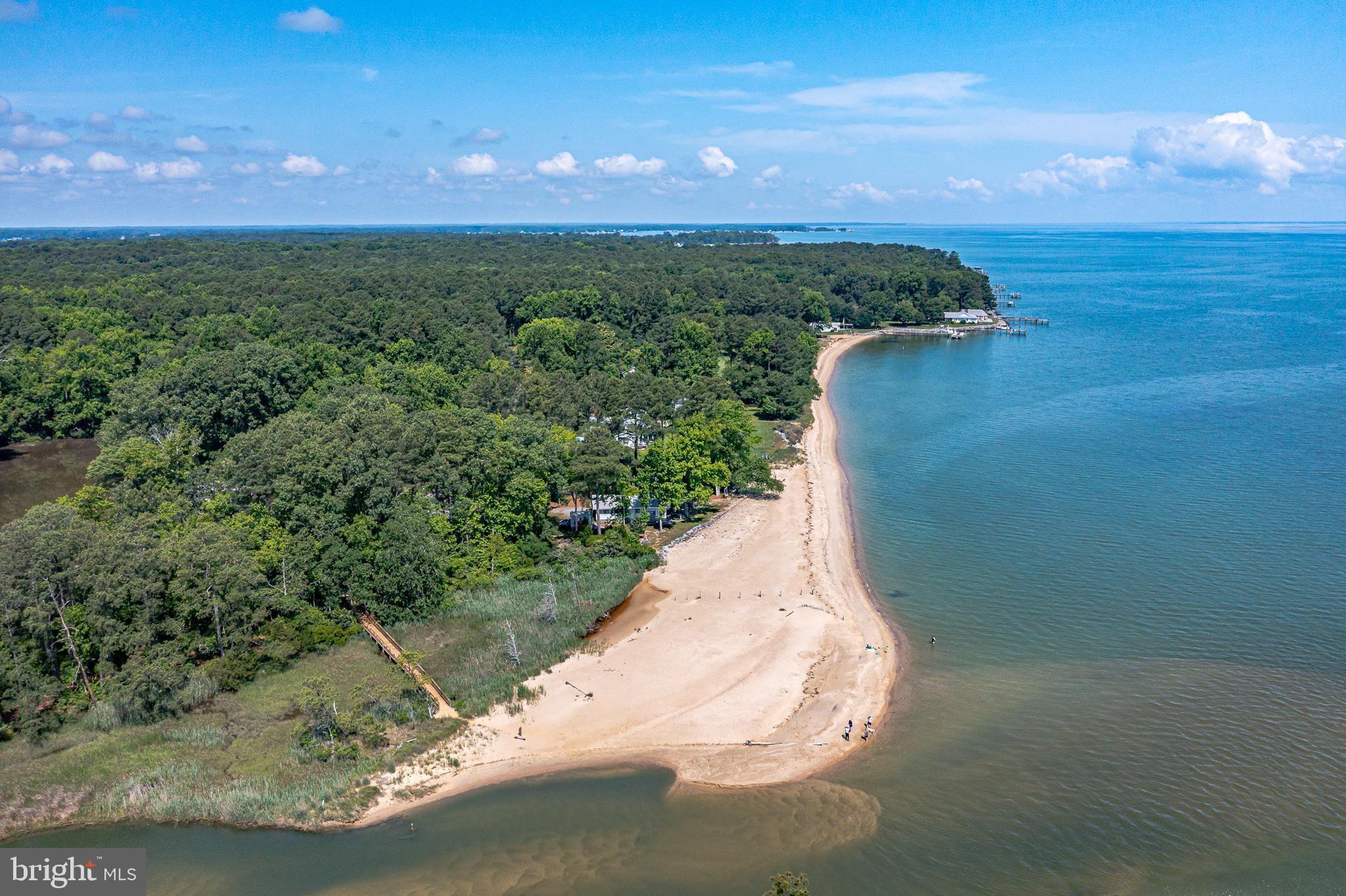 BAY QUARTER SHORES - Land