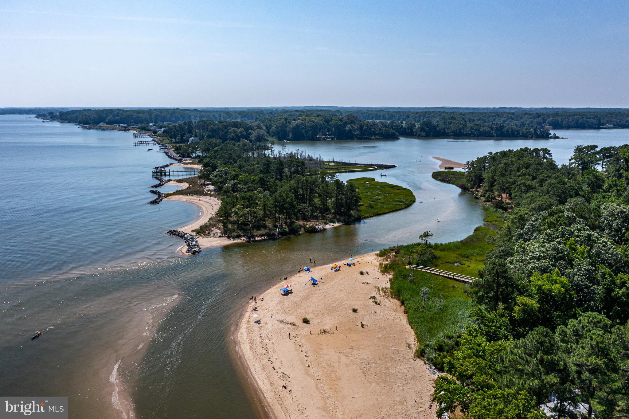 BAY QUARTER SHORES - Land