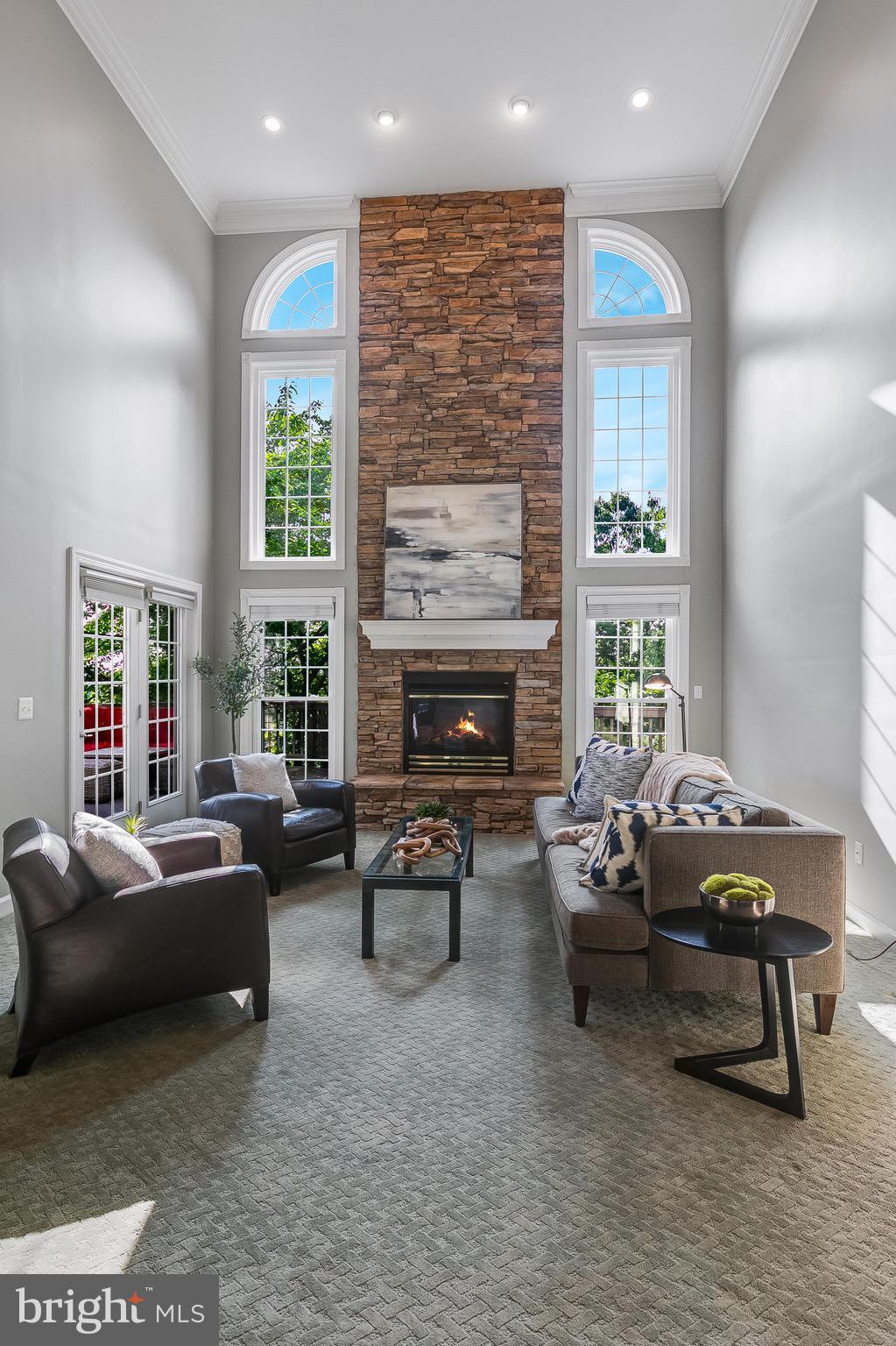 SIGNATURE AT BROADLANDS - Residential