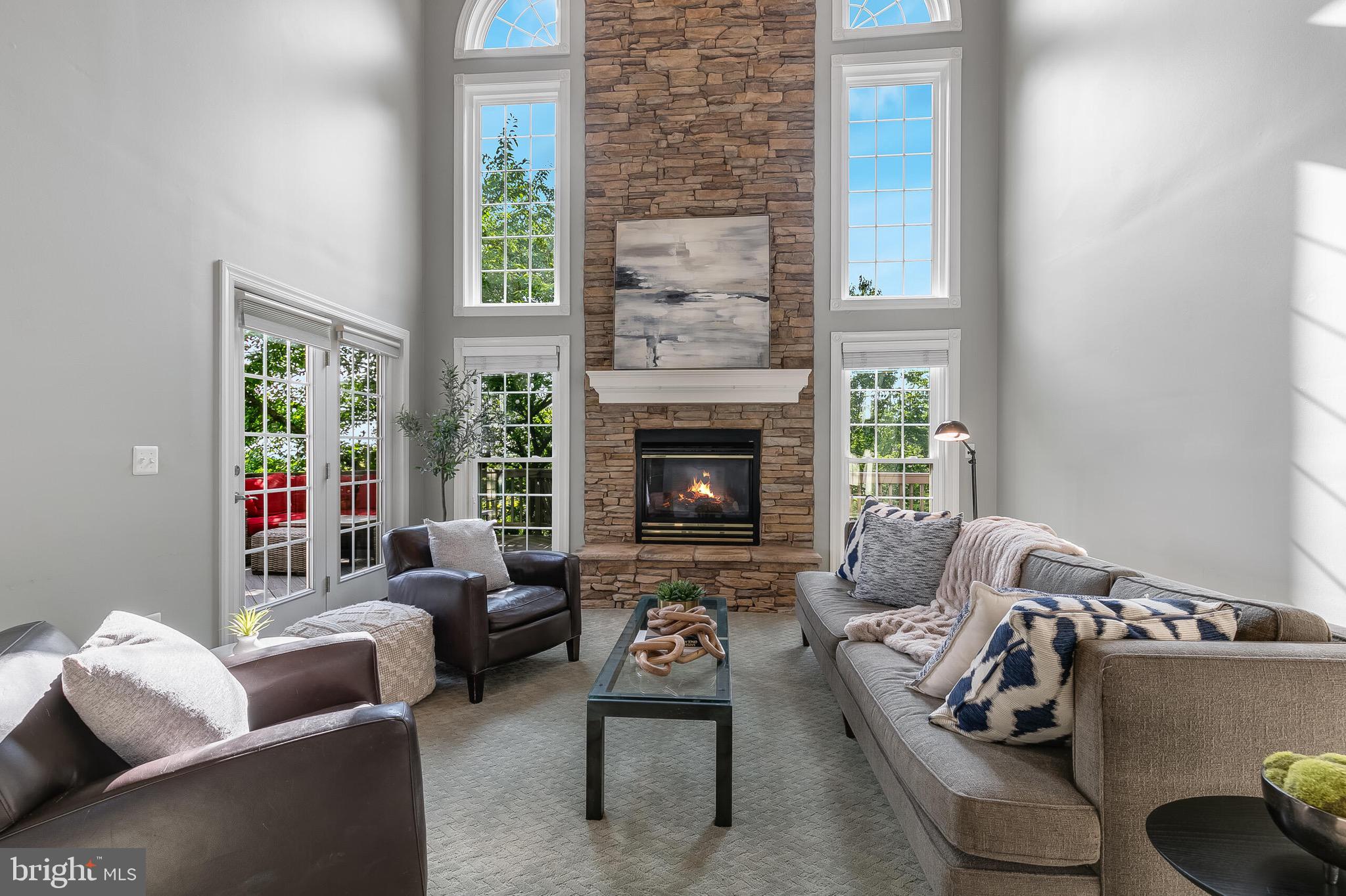 SIGNATURE AT BROADLANDS - Residential