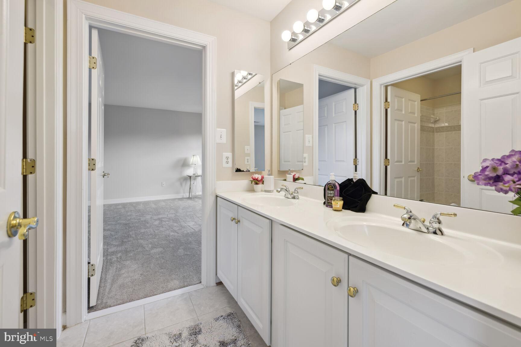 HAMPTONS OF BRIGHTWOOD - Residential